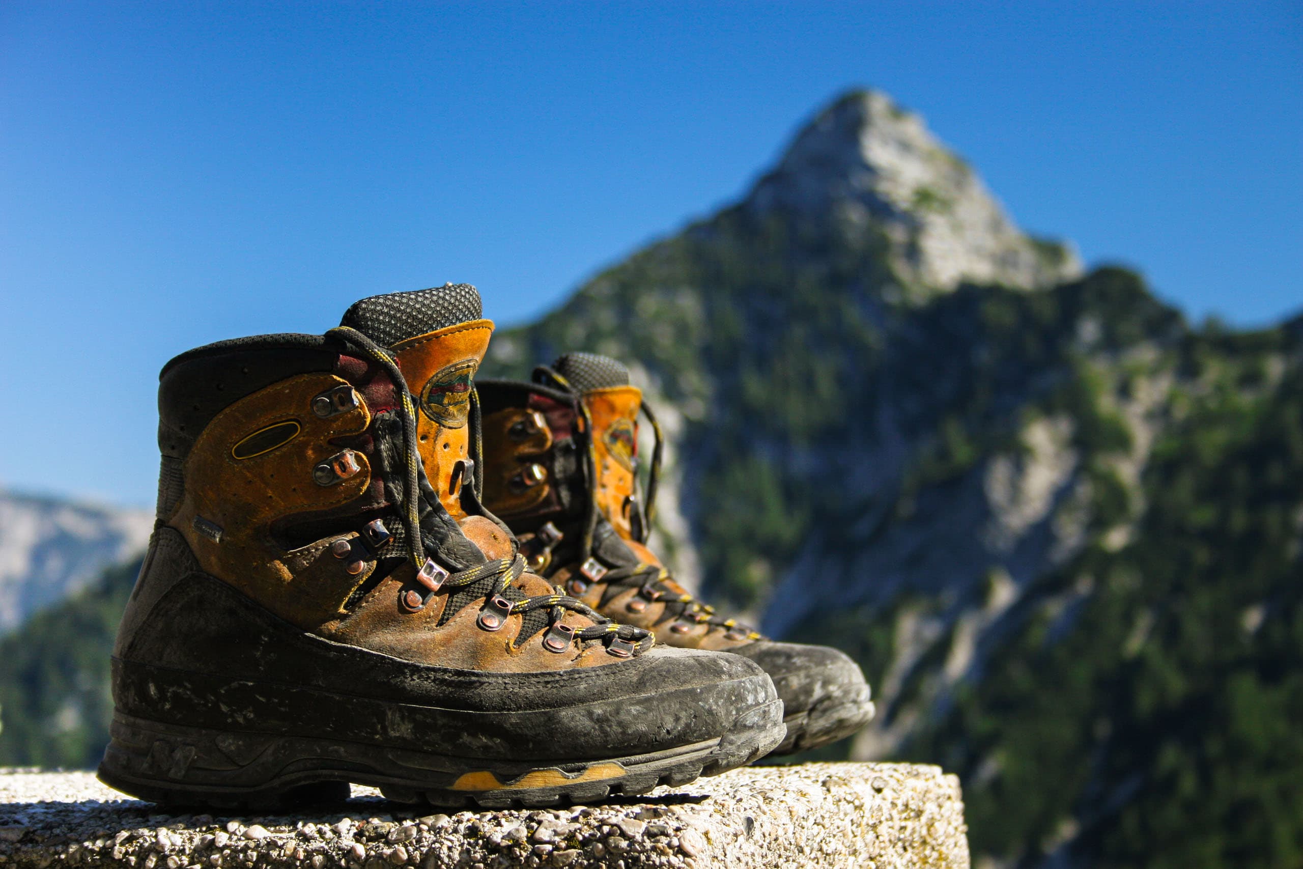 9 Best Hiking Boots (2026 Review Guide)